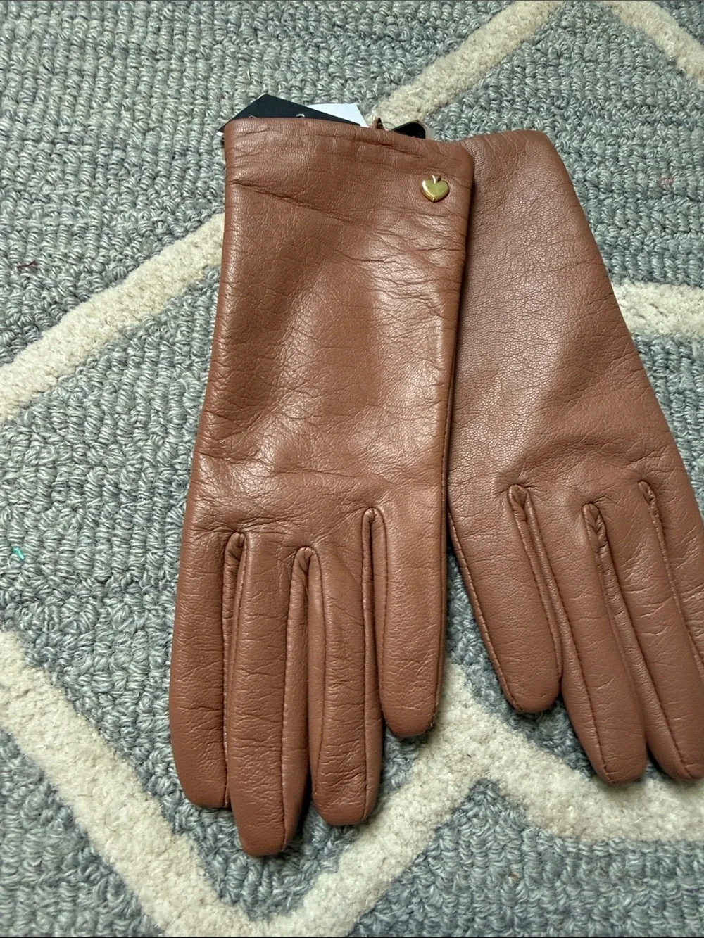 Kate Spade Cognac Goat Leather Spade Logo Gloves Brown Size S NWT